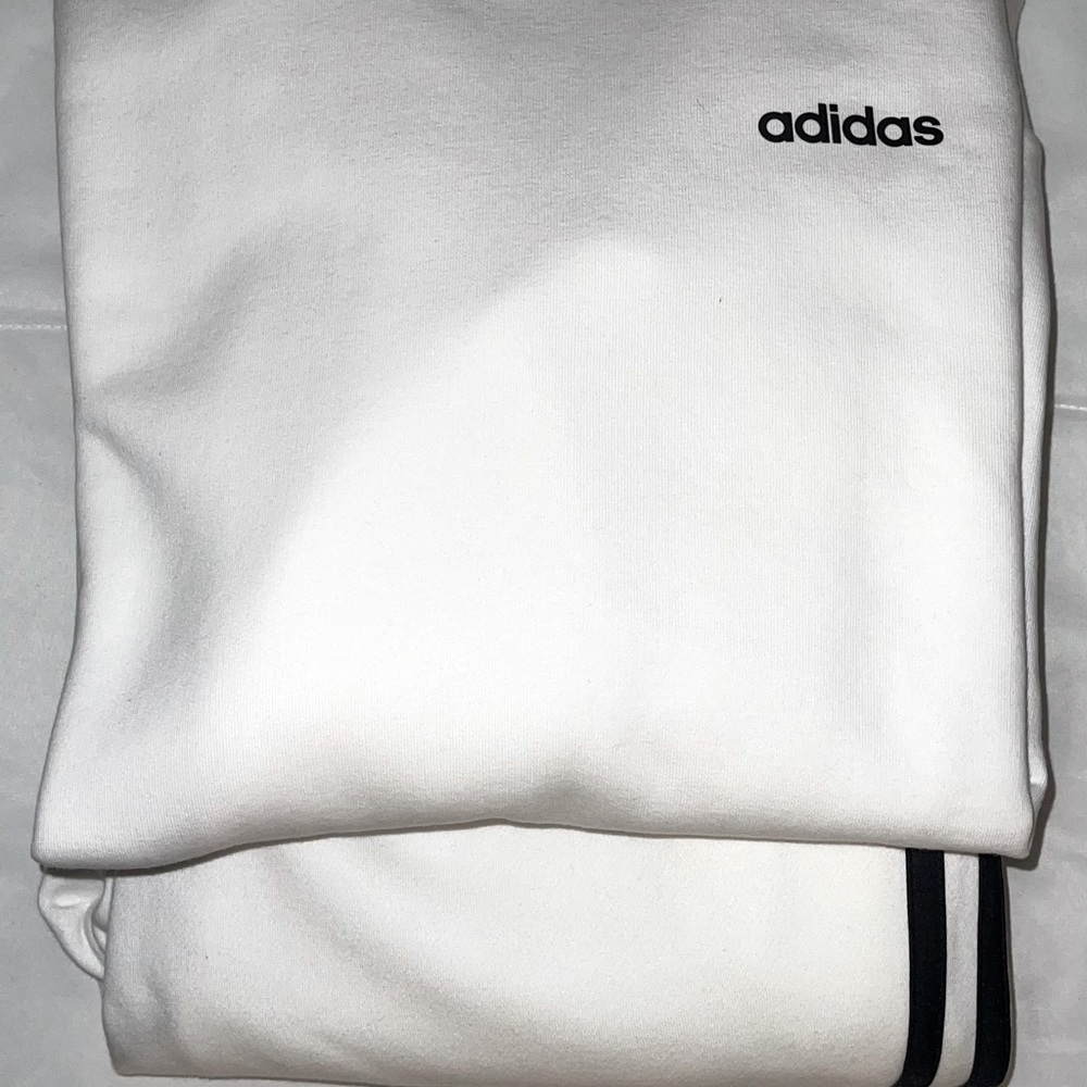 Adidas Jogging Suit